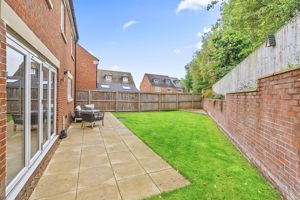 Photo 32- click for photo gallery